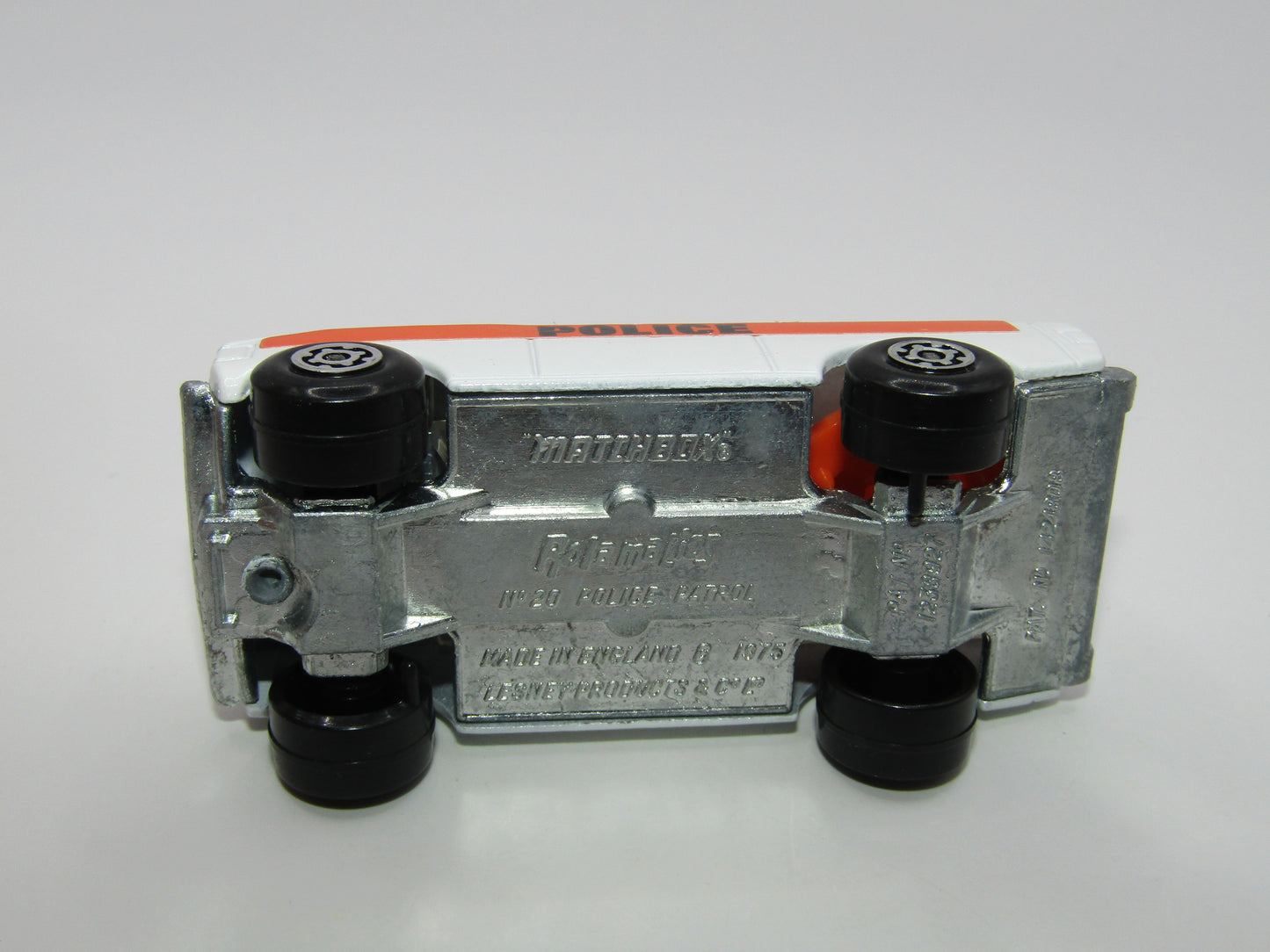 Matchbox Superfast 20B Police Patrol Blue Dome Orange Spinner