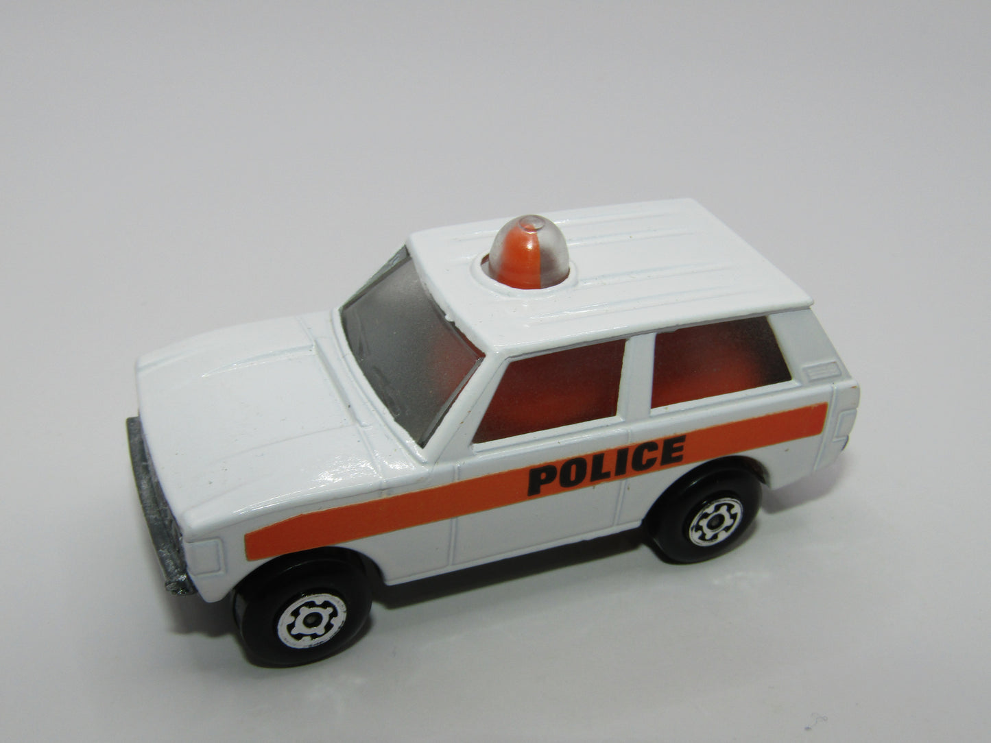 Matchbox Superfast 20B Police Patrol Thin Police Clear Windows