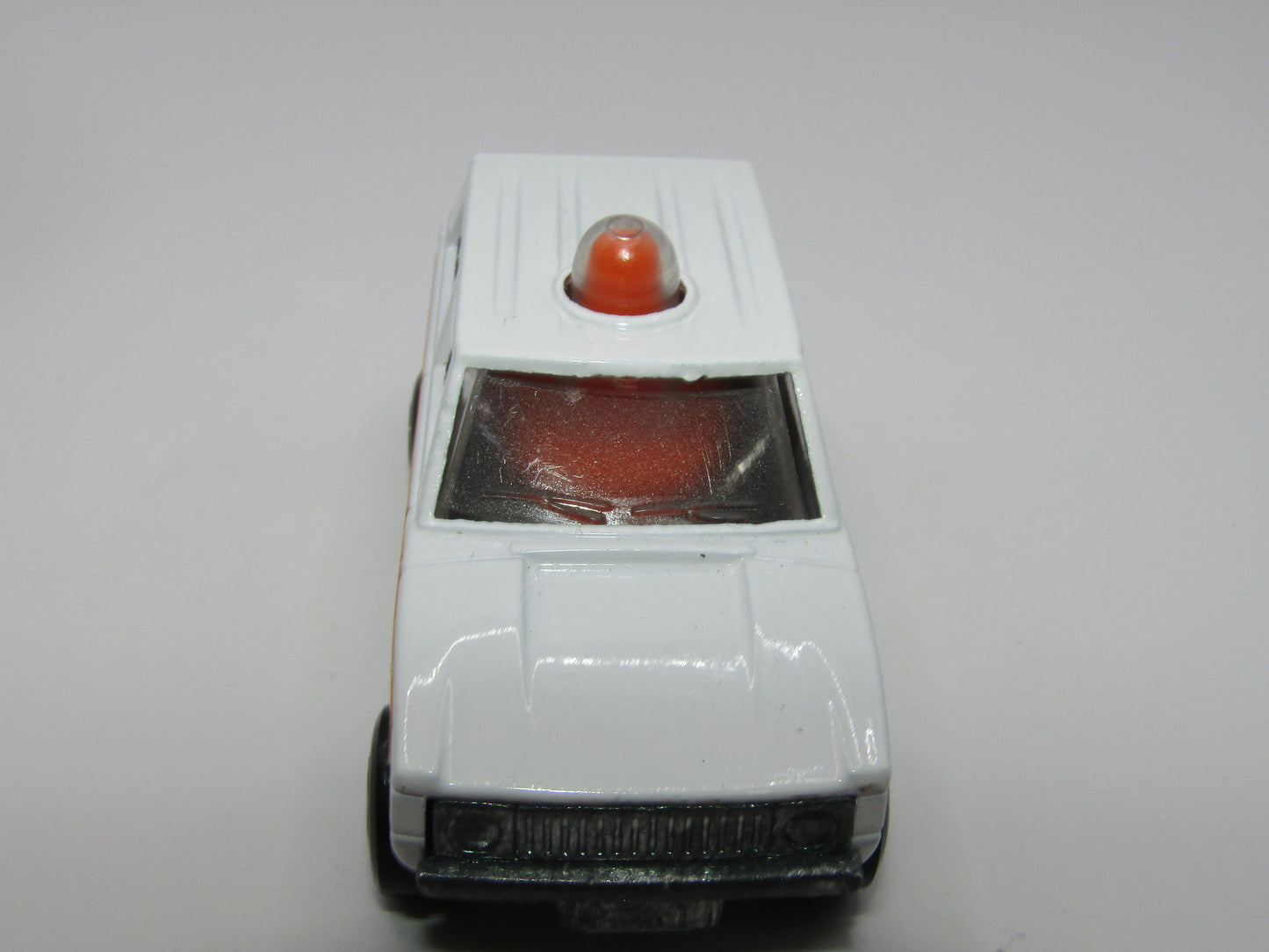 Matchbox Superfast 20B Police Patrol Thin Police Clear Windows