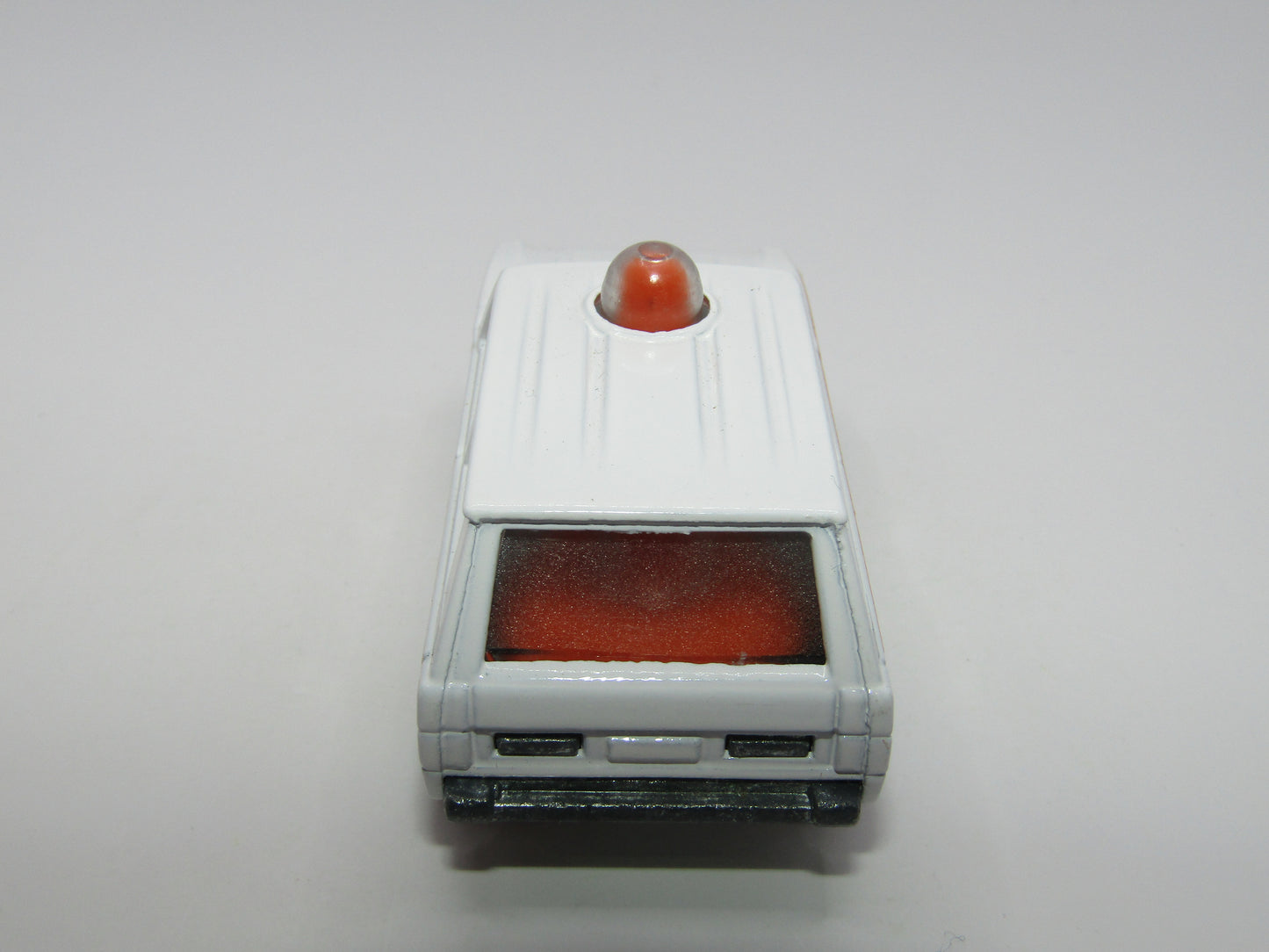 Matchbox Superfast 20B Police Patrol Thin Police Clear Windows