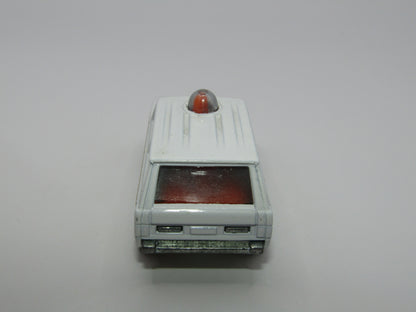 Matchbox Superfast 20B Police Patrol SMOKE Windows Police AT FRONT