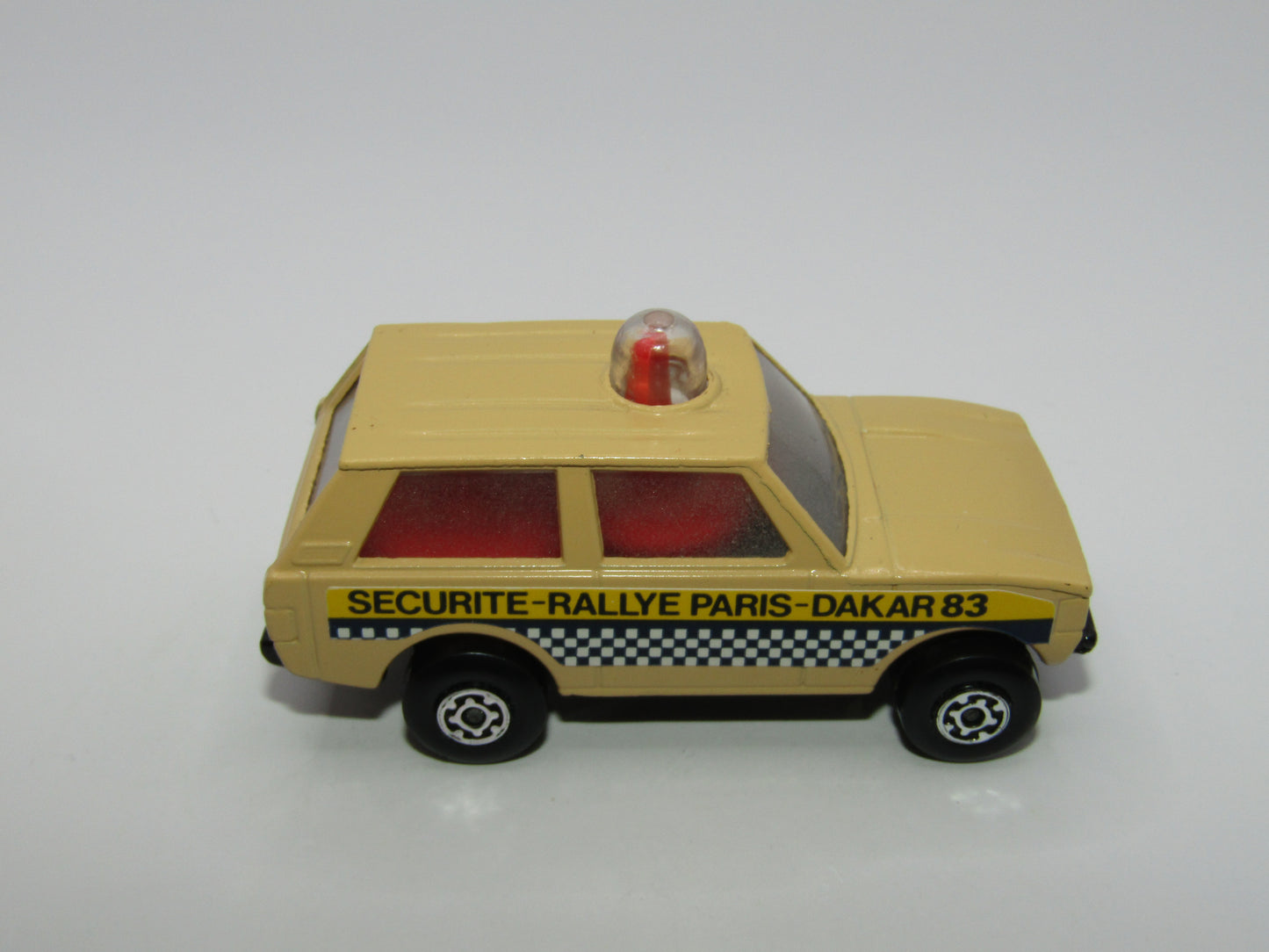 Matchbox Superfast 20B Police Patrol Beige, Paris Dakar Gloss Black Base