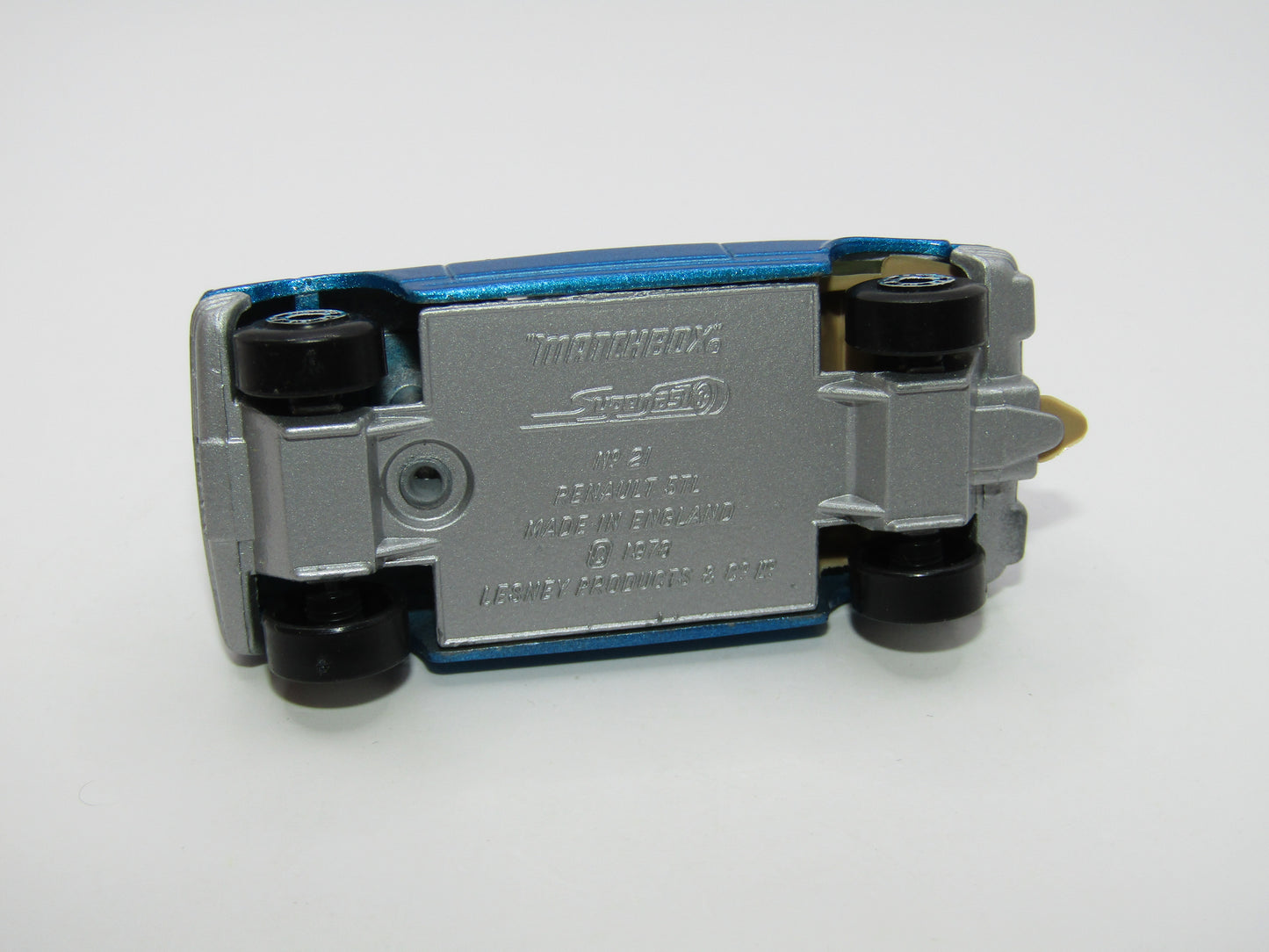 Matchbox Superfast 21C Renault 5TL DARK Blue, Silver Base