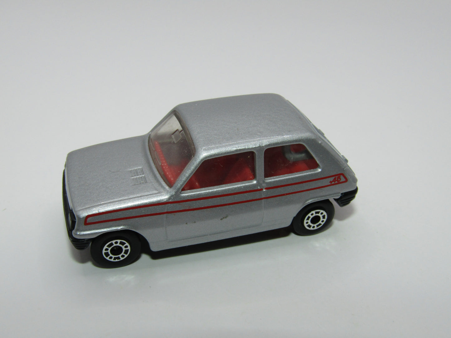 Matchbox Superfast 21C Renault 5TL Silver A5 Tampo Satin Black Base
