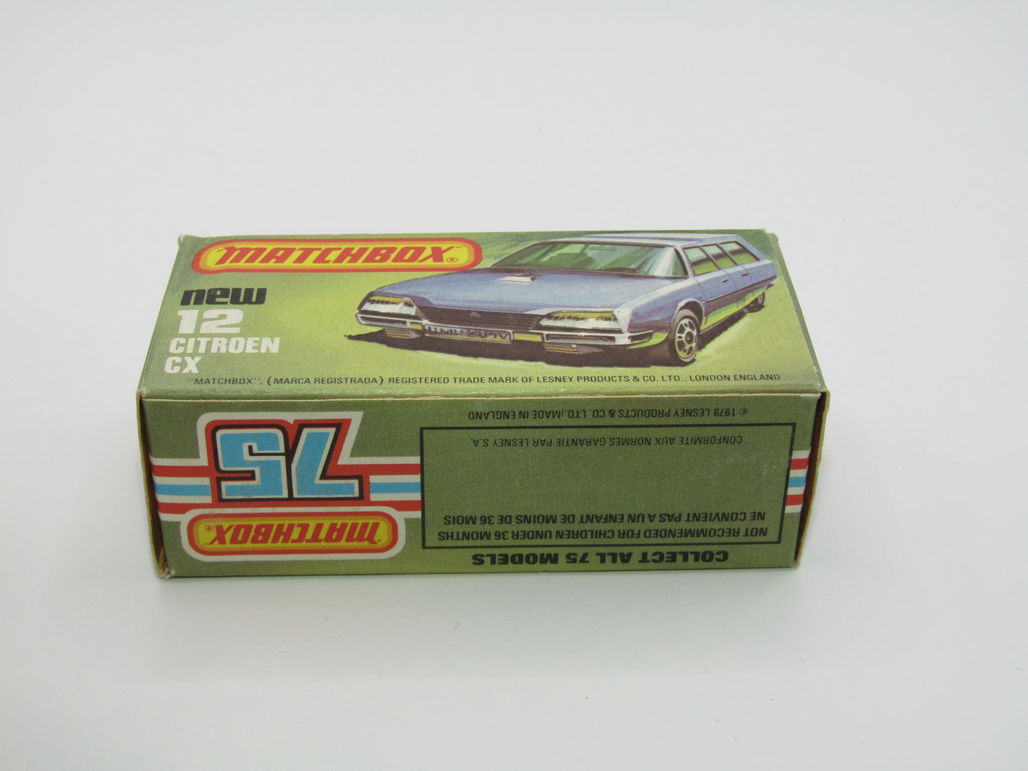 Matchbox Superfast No 12D Citroen CX Medium Metallic Blue, UNPAINTED BASE, Light Yellow Interior