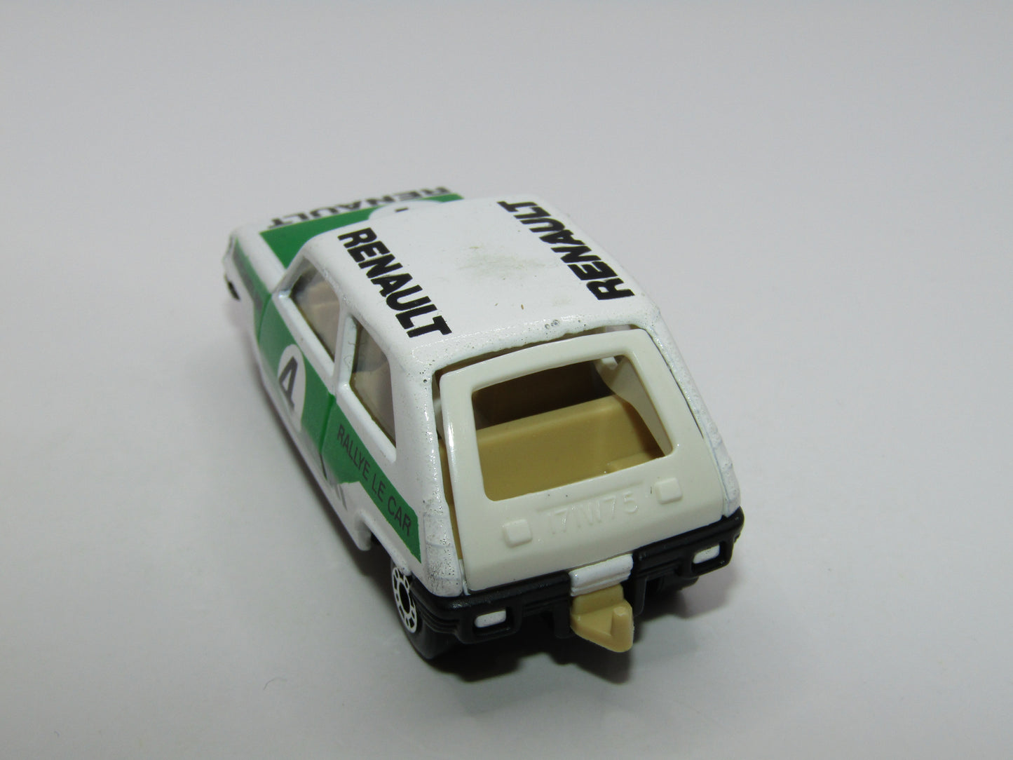 Matchbox Superfast 21C Renault 5TL Rallye Le Car SATIN Black Base