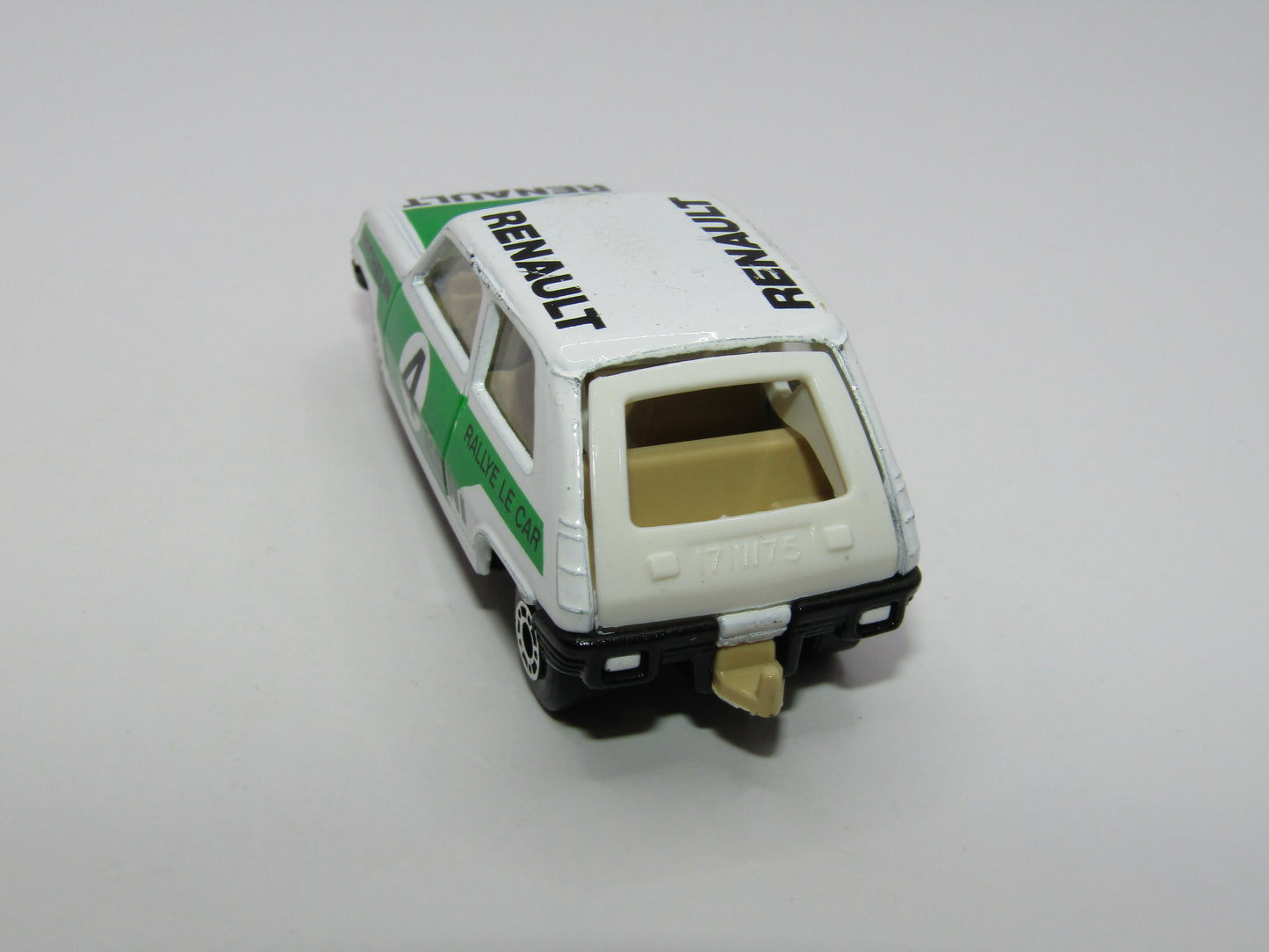 Matchbox Superfast 21C Renault 5TL Rallye Le Car GLOSS Black Base
