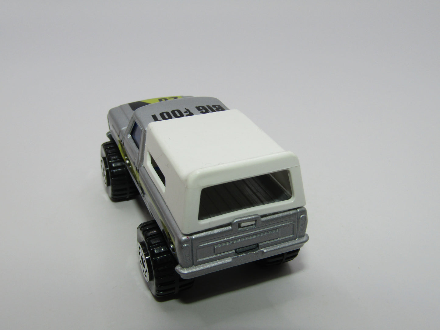 Matchbox Superfast 22D 4x4 Mini Pick-Up Truck with Canopy Unpainted base