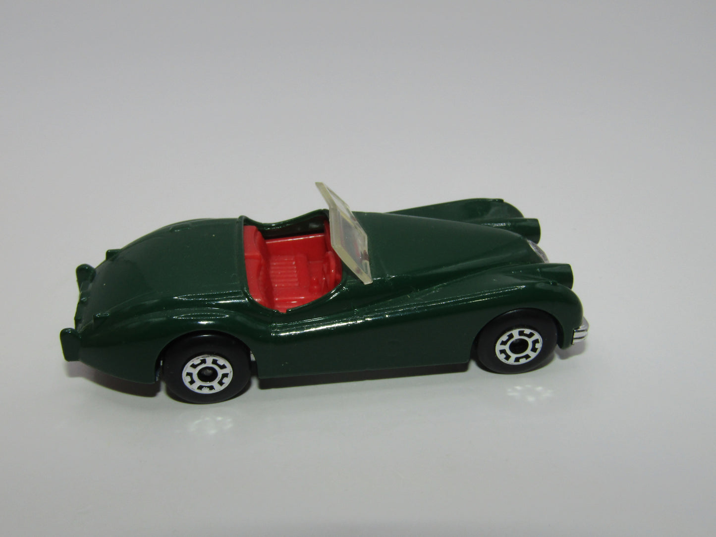 Matchbox Superfast 22E Jaguar XK 120 Dark Green England Base