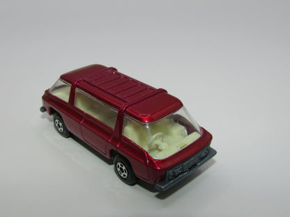 Matchbox Superfast 22B Freeman Intercity Commuter Magenta No Labels