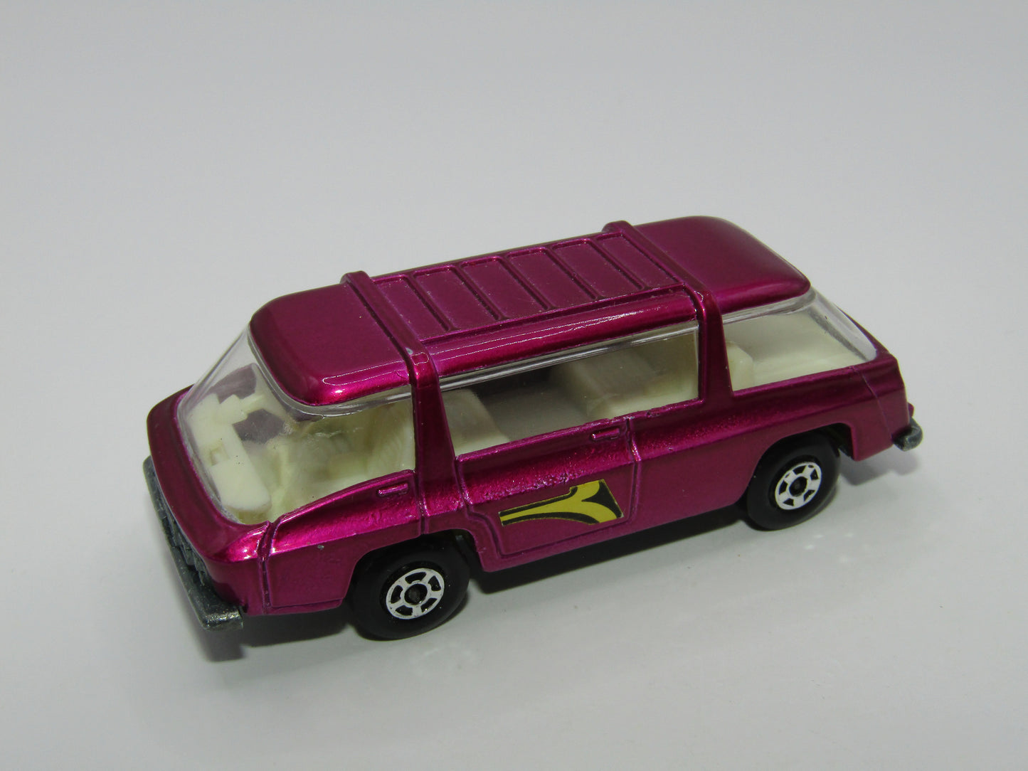Matchbox Superfast 22B Freeman Intercity Commuter LIGHT Purple