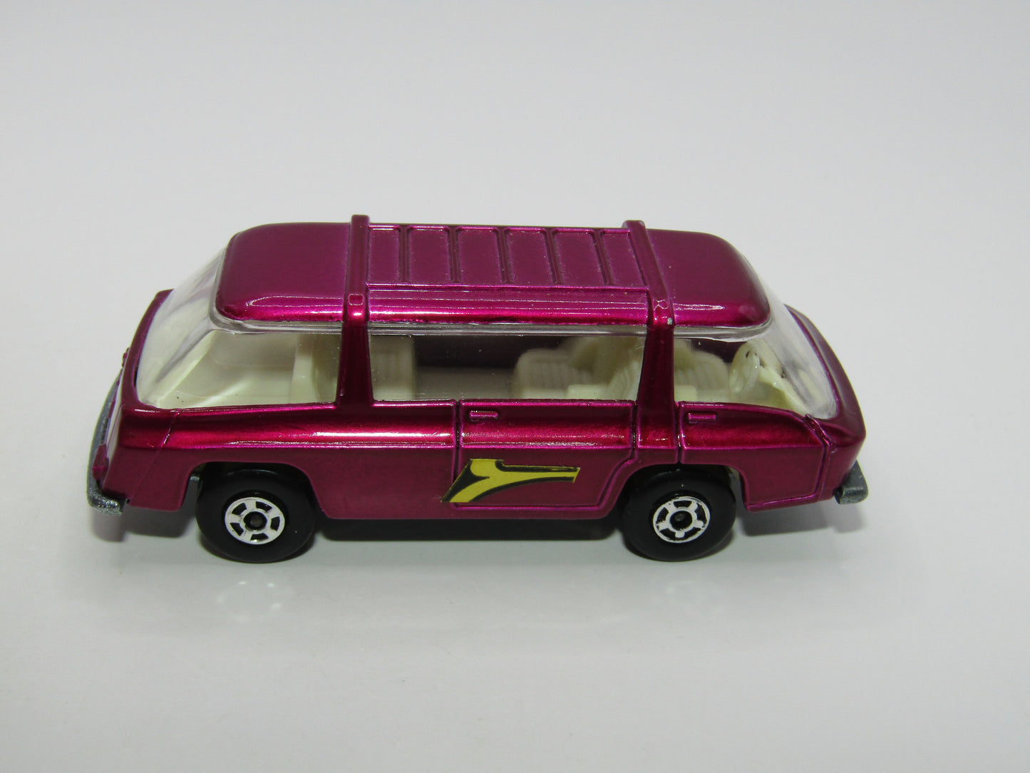 Matchbox Superfast 22B Freeman Intercity Commuter LIGHT Purple