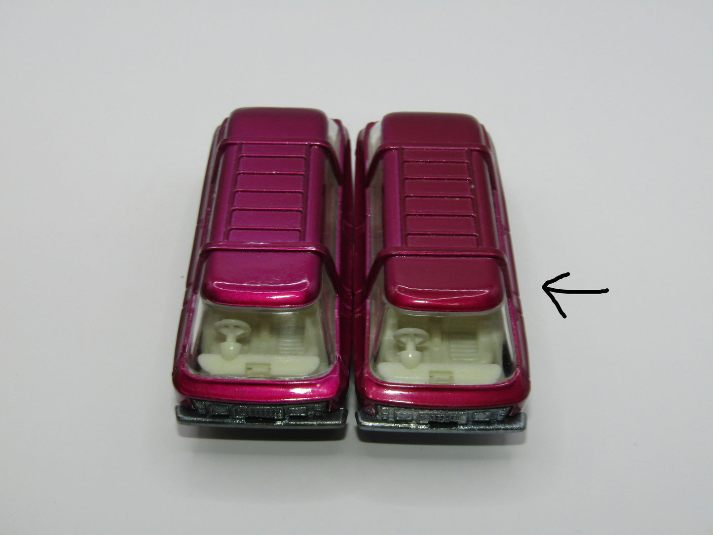 Matchbox Superfast 22B Freeman Intercity Commuter Magenta RED