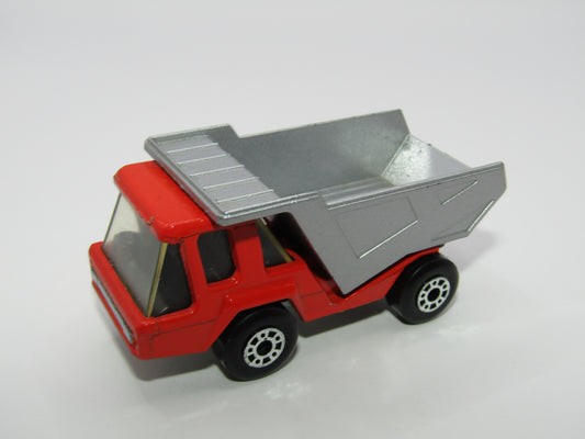 Matchbox Superfast 23B Atlas Red BLACK Interior Silver Base