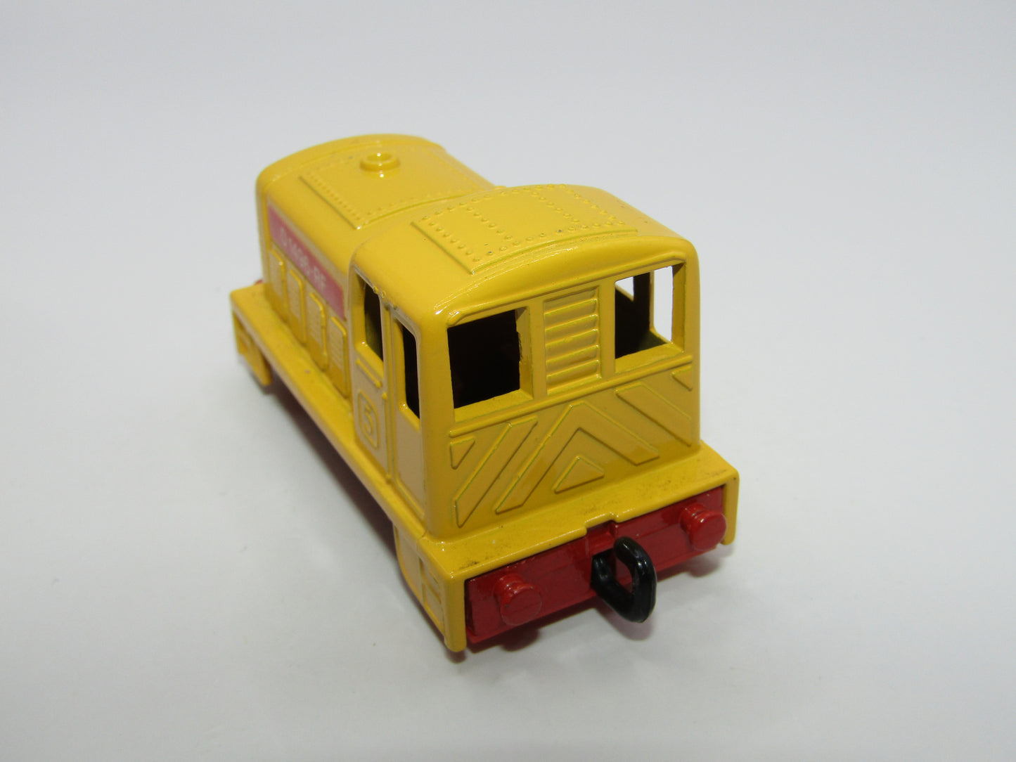 Matchbox Superfast 24C Diesel Shunter Yellow CHOCOLATE Interior