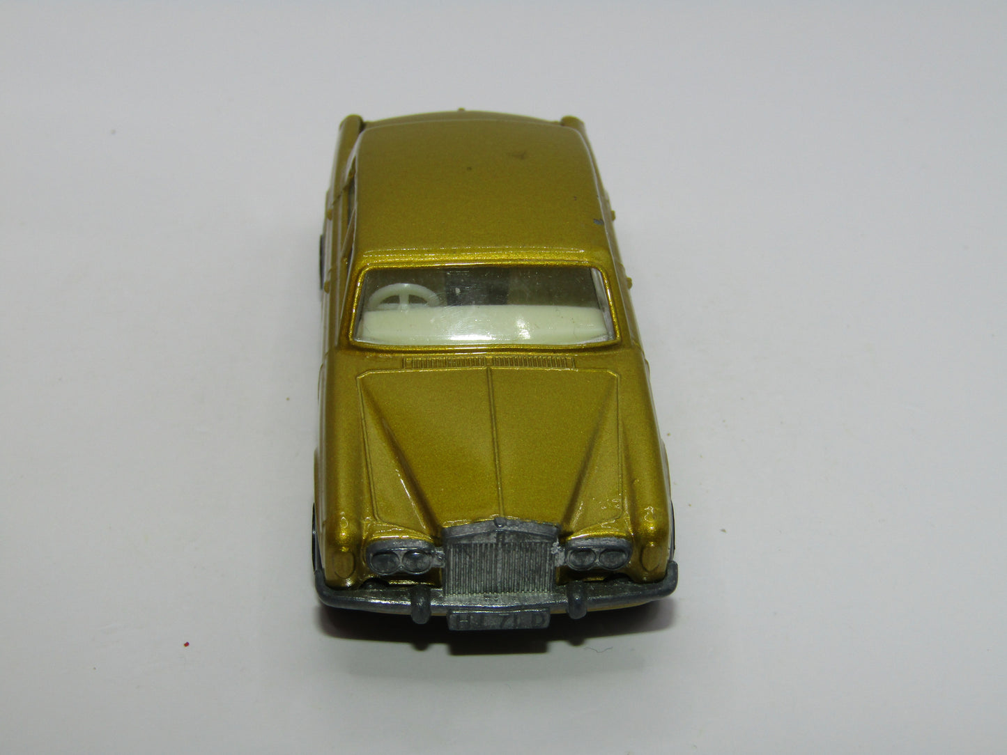Matchbox Superfast 24A Rolls Royce Silver Shadow Gold Dot Dash Wheels