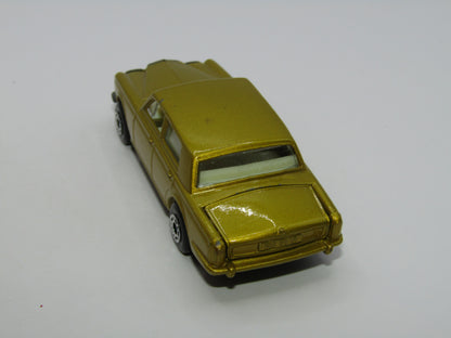 Matchbox Superfast 24A Rolls Royce Silver Shadow Gold Dot Dash Wheels