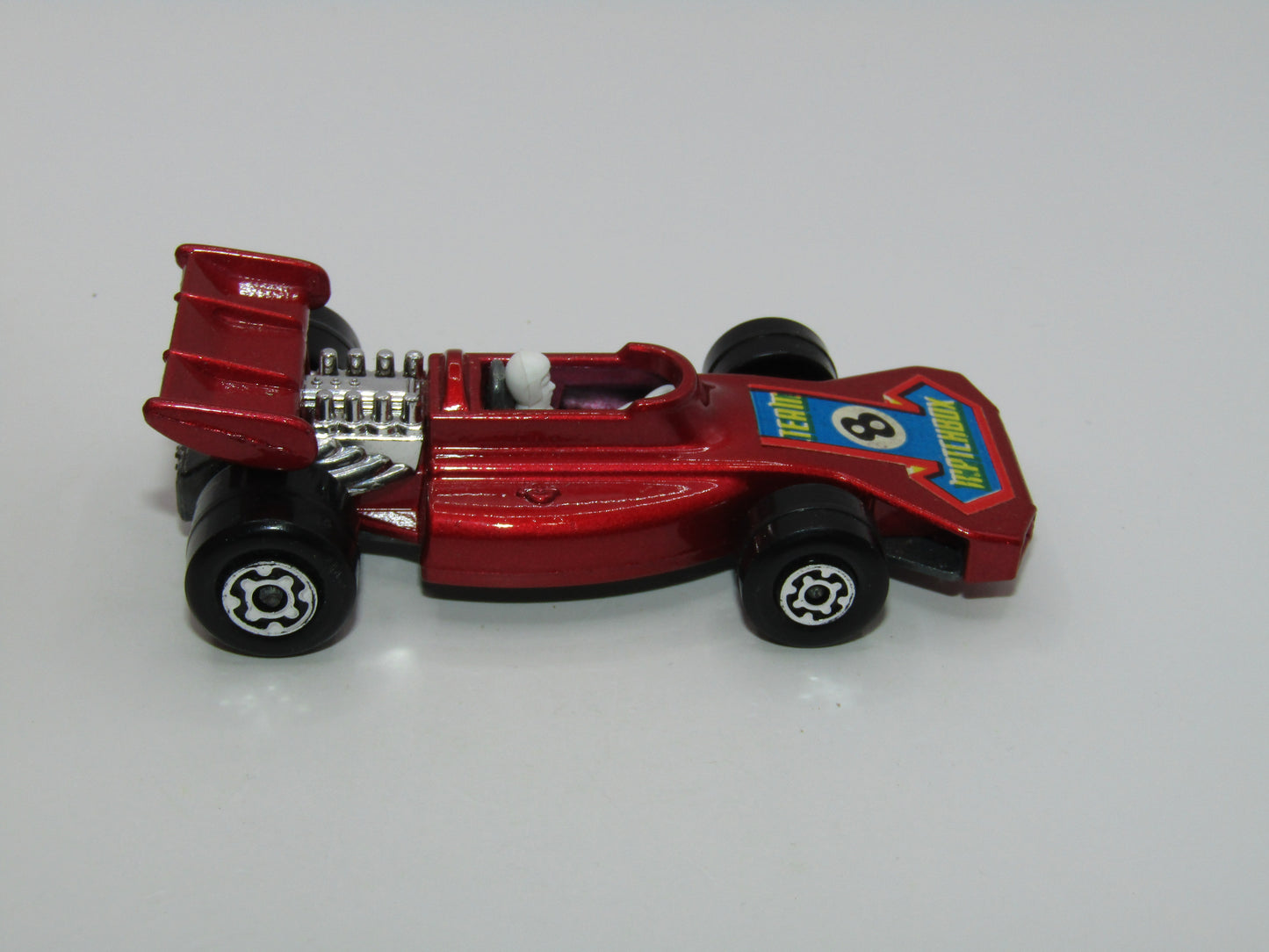 Matchbox Superfast 24B Team Matchbox Metallic Red 8 Label