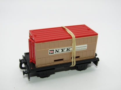 Matchbox Superfast 25C Flat Car Container TAN N.Y.K Worldwide Service