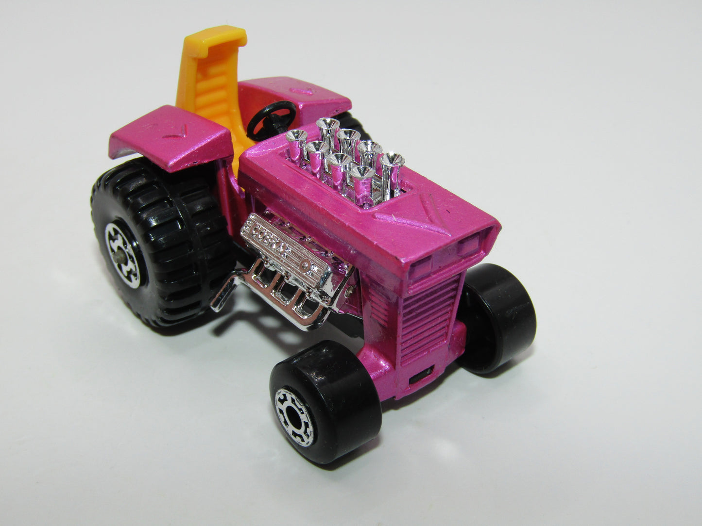 Matchbox Superfast 25B Mod Tractor Pink 5 CROWN front Wheels