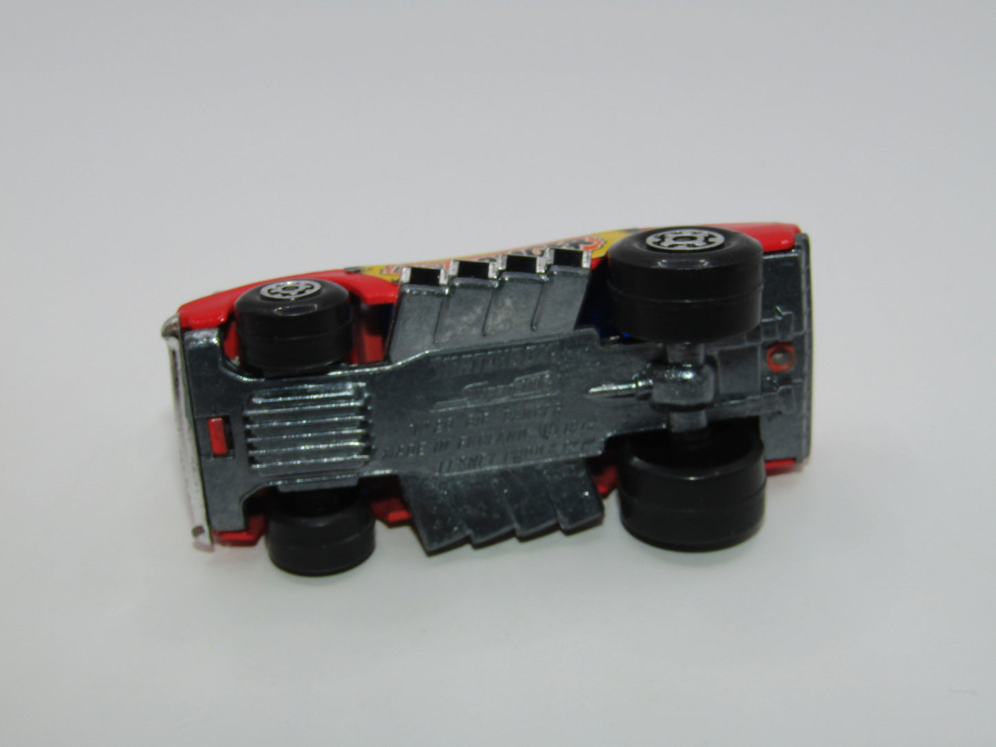 Matchbox Superfast 26B Big Banger Darker Red Blue Windows