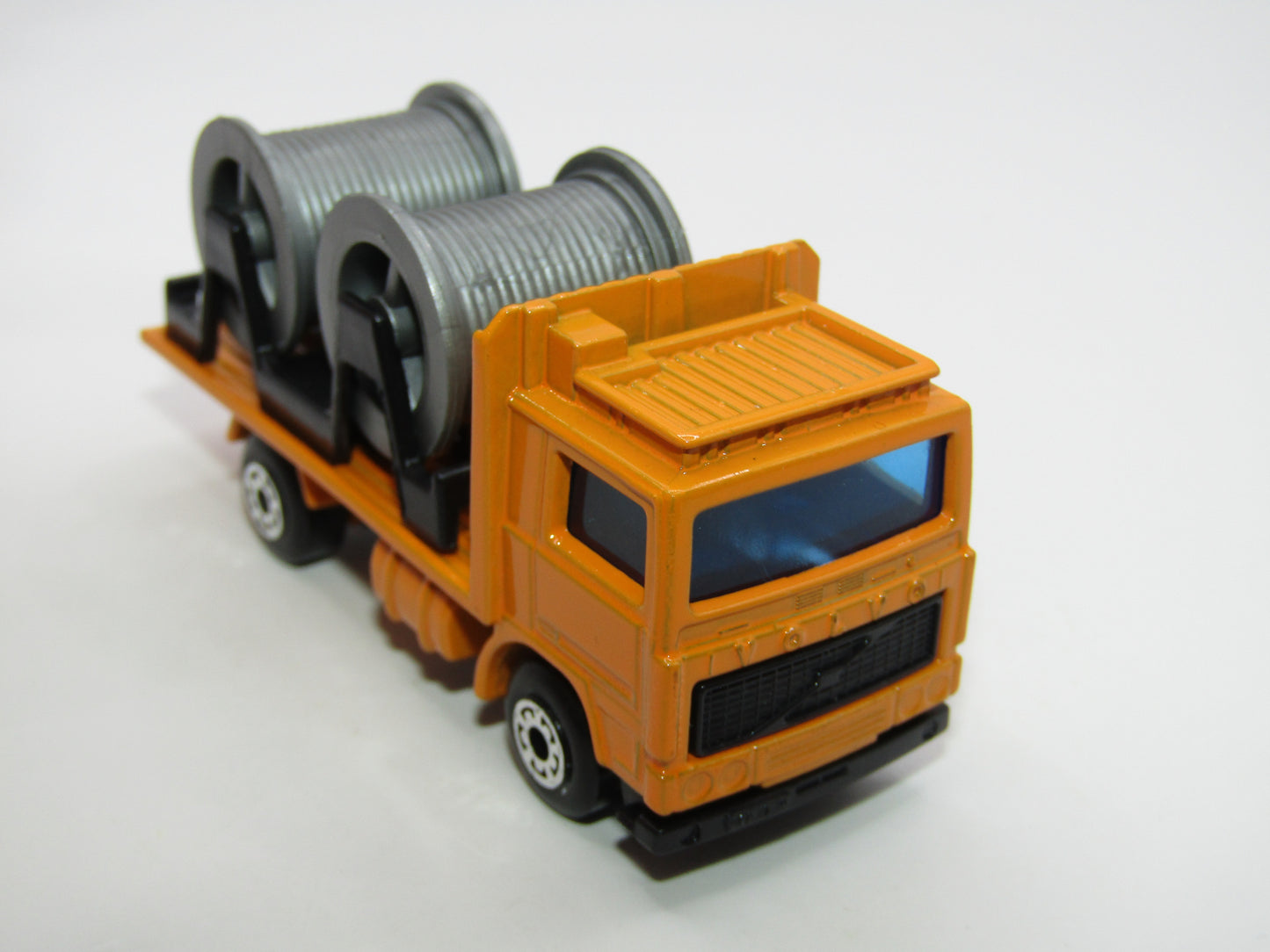 Matchbox Superfast 26E Volvo Cable Truck 5 Arch Wheels Blue Windows