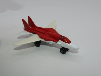 Matchbox Superfast 27C Swing Wing Red, Cream & White No Tampo Print