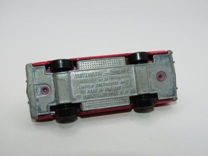 Matchbox Superfast 28C Lincoln Continental Light Pinkish Red