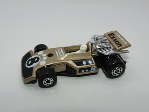 Matchbox Superfast 28D Formula 5000 Racing Car Shiny SATIN Black Base