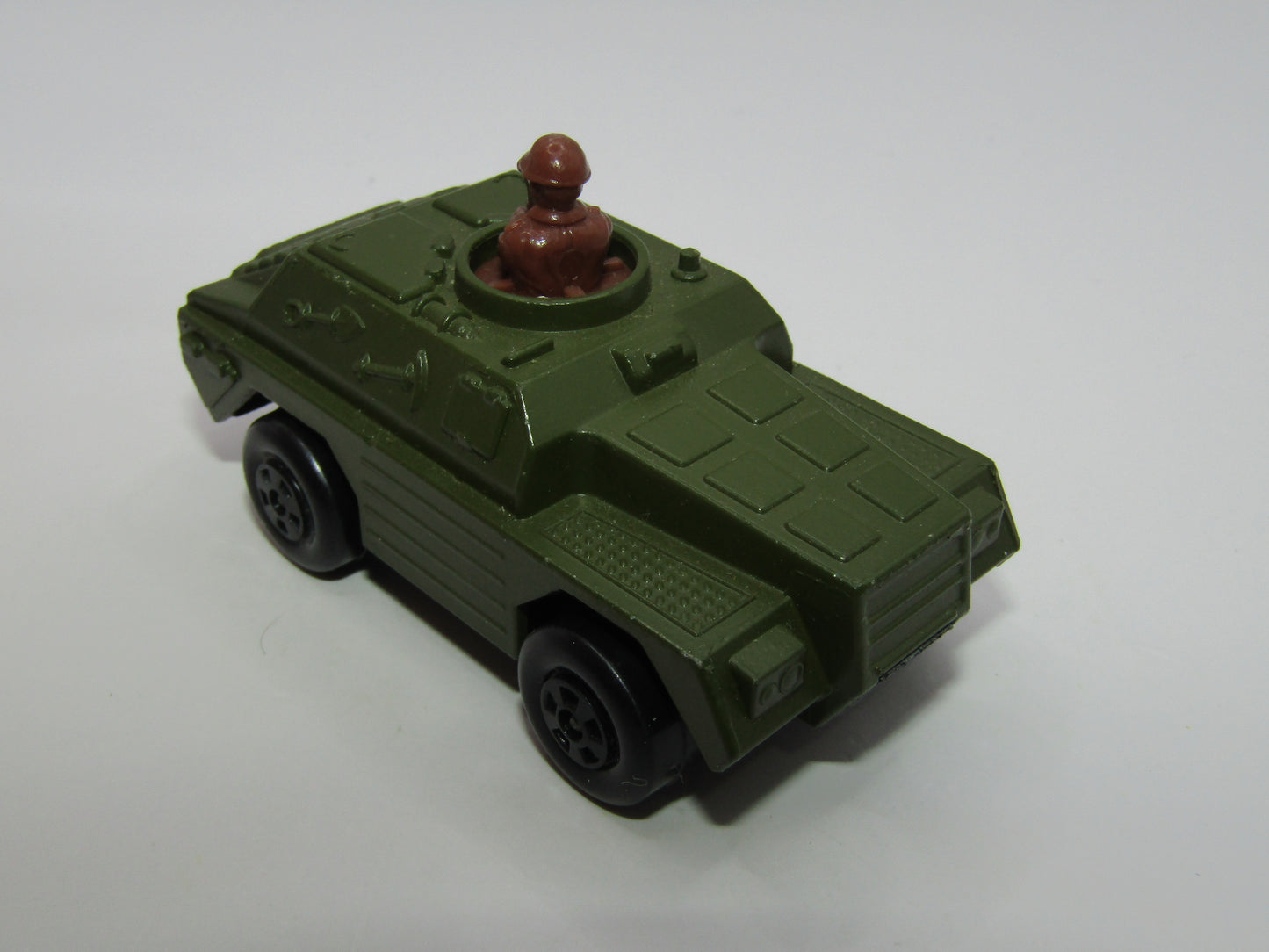 Matchbox Superfast 28B Stoat - Darker Olive Green Black Base