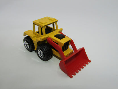 Matchbox Superfast 29C Tractor Shovel Dark Yellow Body Red Shovel