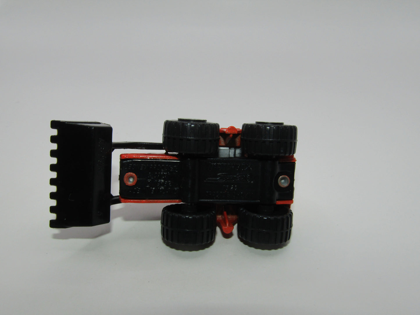Matchbox Superfast 29C Tractor Shovel Red, Black Shovel, Silver Grey Interior