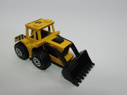Matchbox Superfast 29C Tractor Shovel Yellow Caterpillar Tampo Black Base
