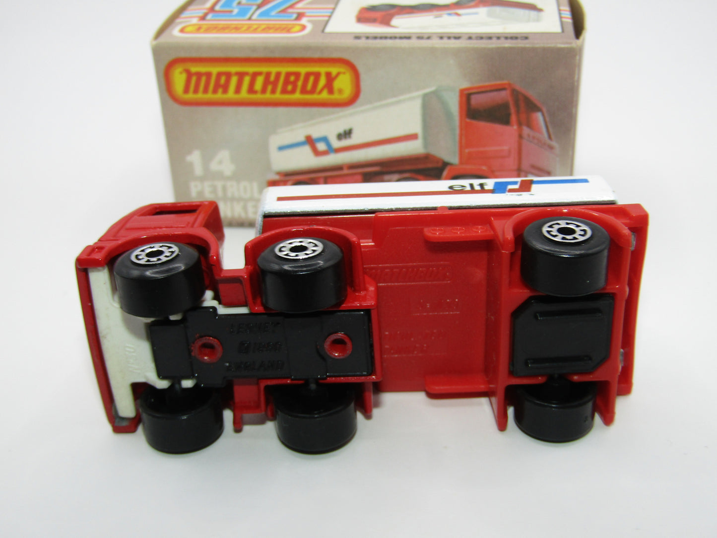 Matchbox Superfast 14D Leyland Articulated Tanker BROWN STRIPE Tampo