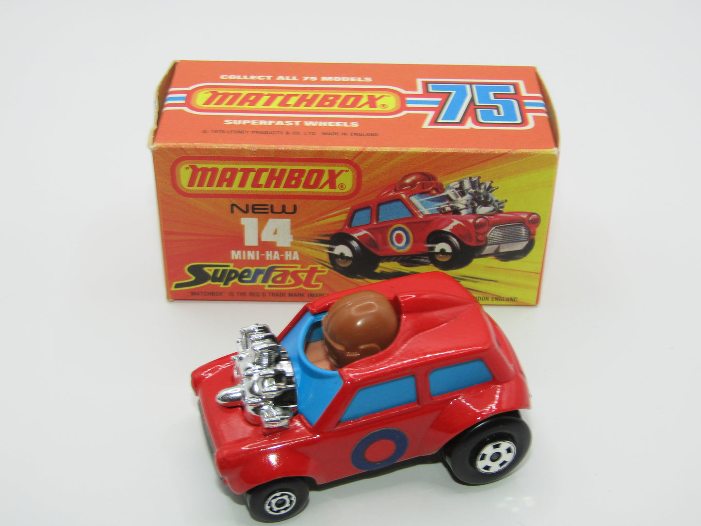 Matchbox Superfast No 14B Mini Ha-Ha Flesh Coloured Driver, Light Brown Helmet, 2 Colour Labels , Blue Windows