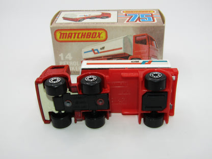 Matchbox Superfast 14D Leyland Articulated Tanker CREAM No 30 Base