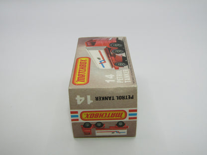 Matchbox Superfast 14D Leyland Articulated Tanker CREAM No 30 Base