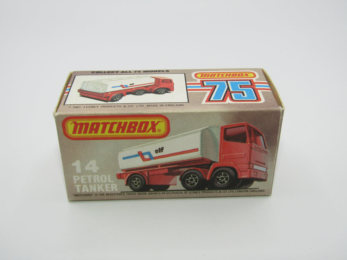 Matchbox Superfast 14D Leyland Articulated Tanker Dark Blue & Red Tampo