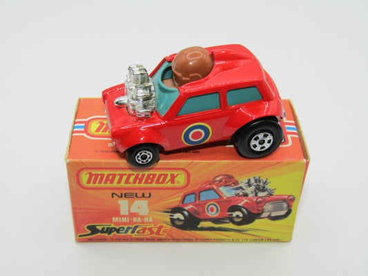 Matchbox Superfast No 14B Mini Ha-Ha Flesh Coloured Driver, Light Brown Helmet, 4 Colour Label, GREEN Windows