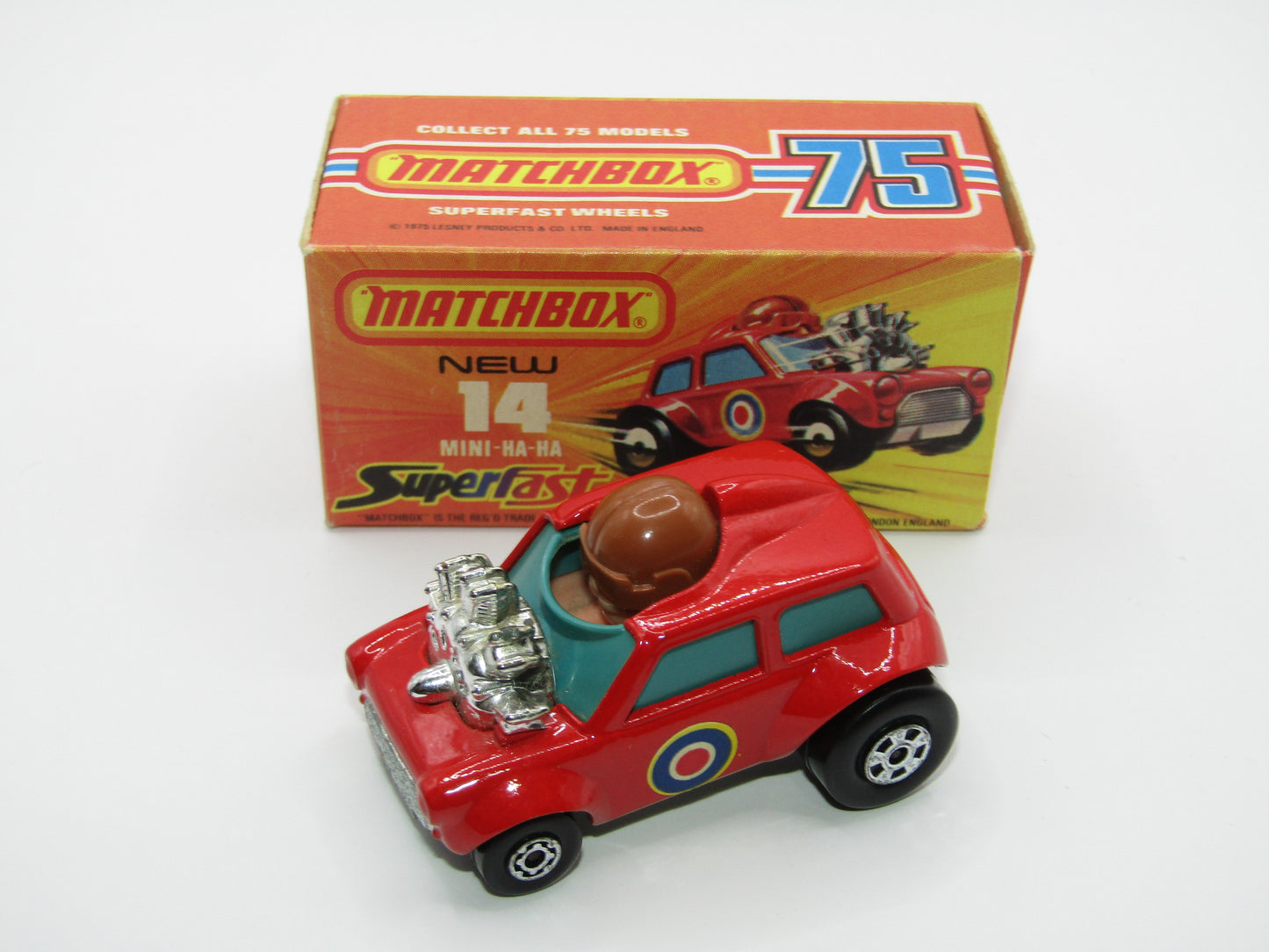 Matchbox Superfast No 14B Mini Ha-Ha Flesh Coloured Driver, Light Brown Helmet, 4 Colour Label, GREEN Windows