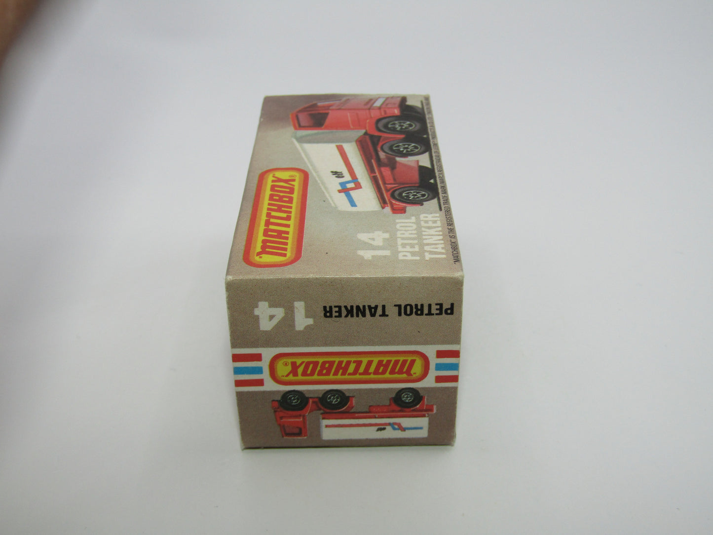 Matchbox Superfast 14D Leyland Articulated Tanker Dark Blue & Red Tampo