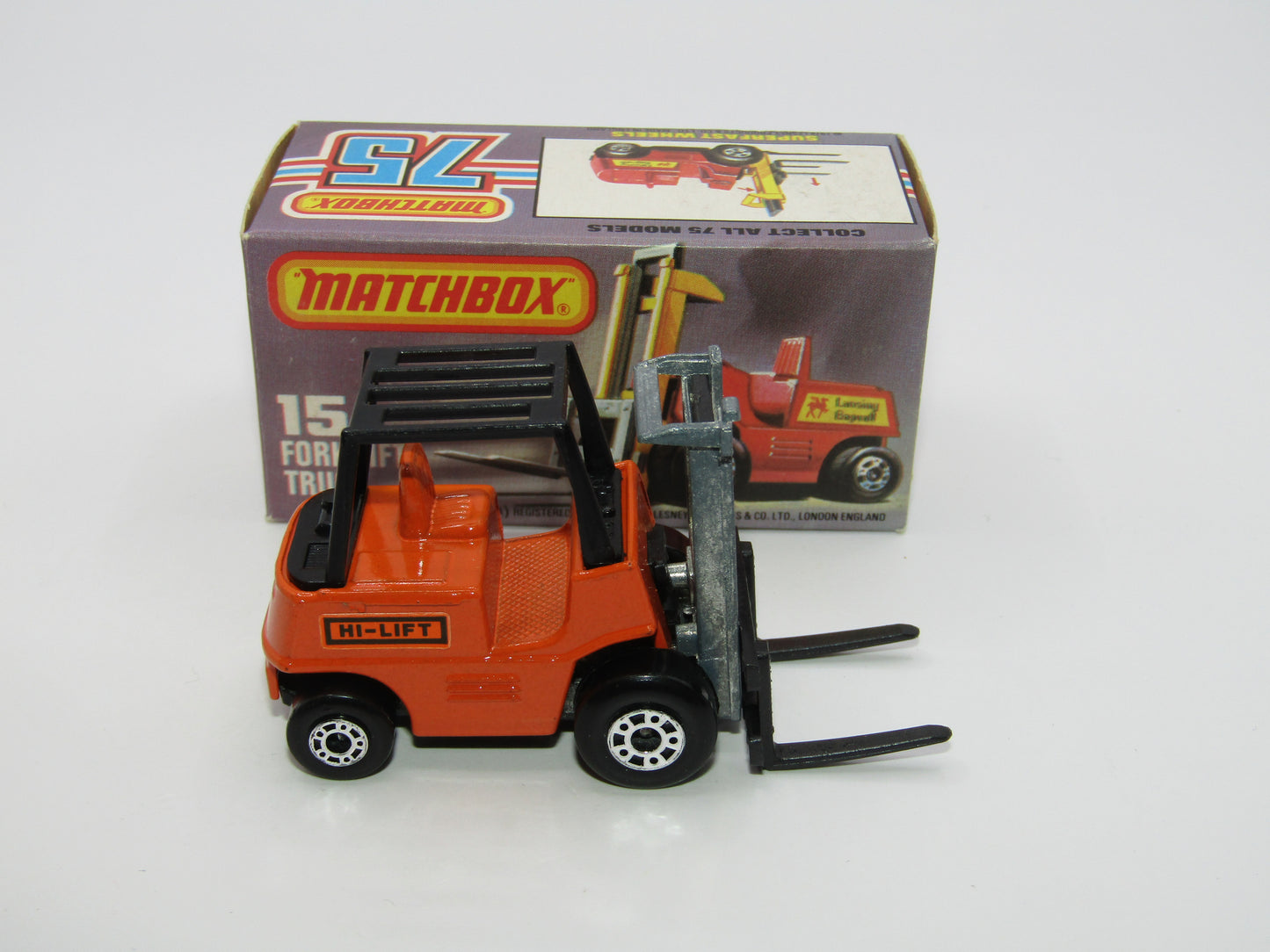 Matchbox Superfast 15B Fork Lift Truck Orange Gloss Black Base