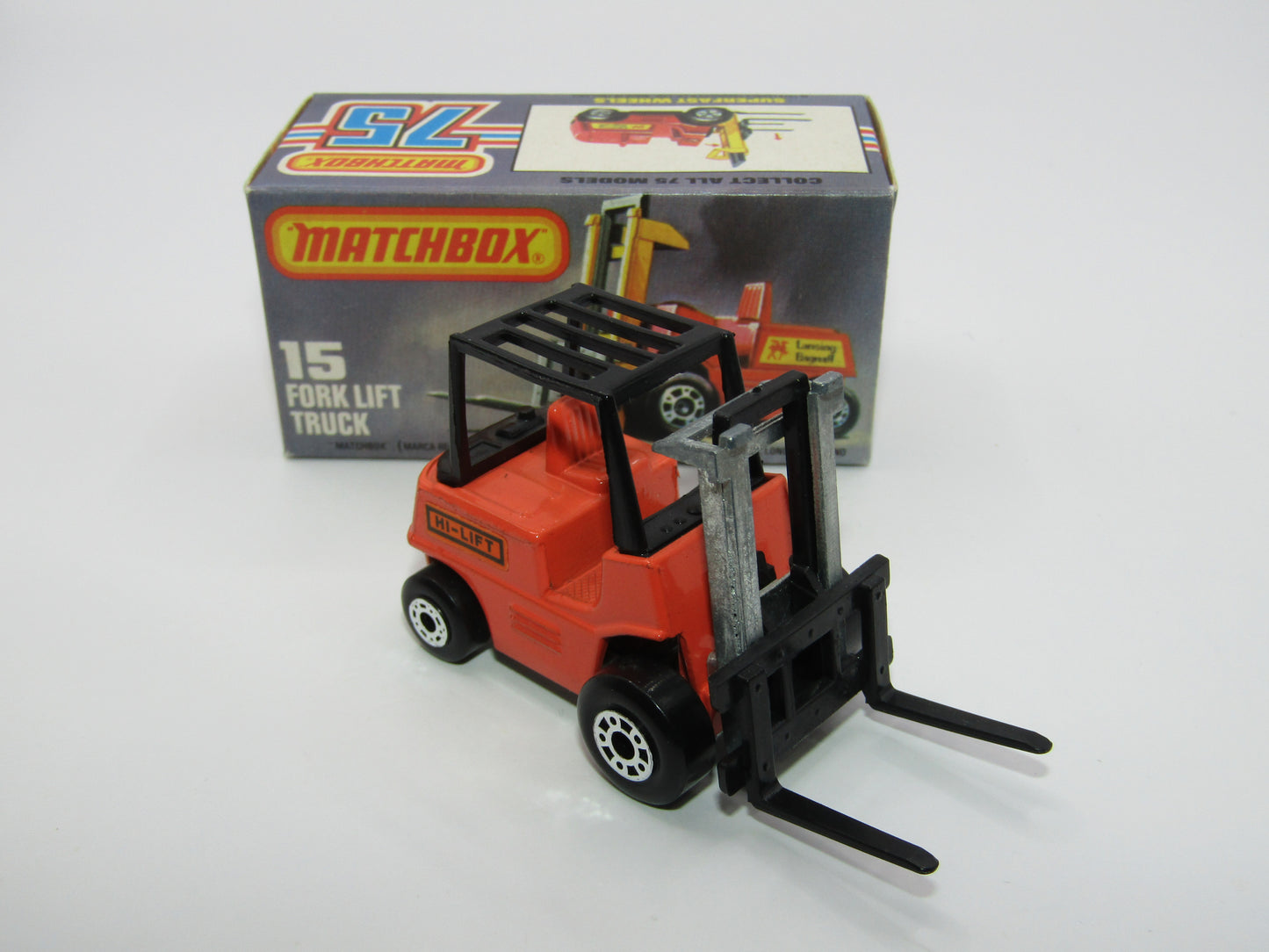 Matchbox Superfast 15B Fork Lift Truck DULL ORANGE Unpainted Base