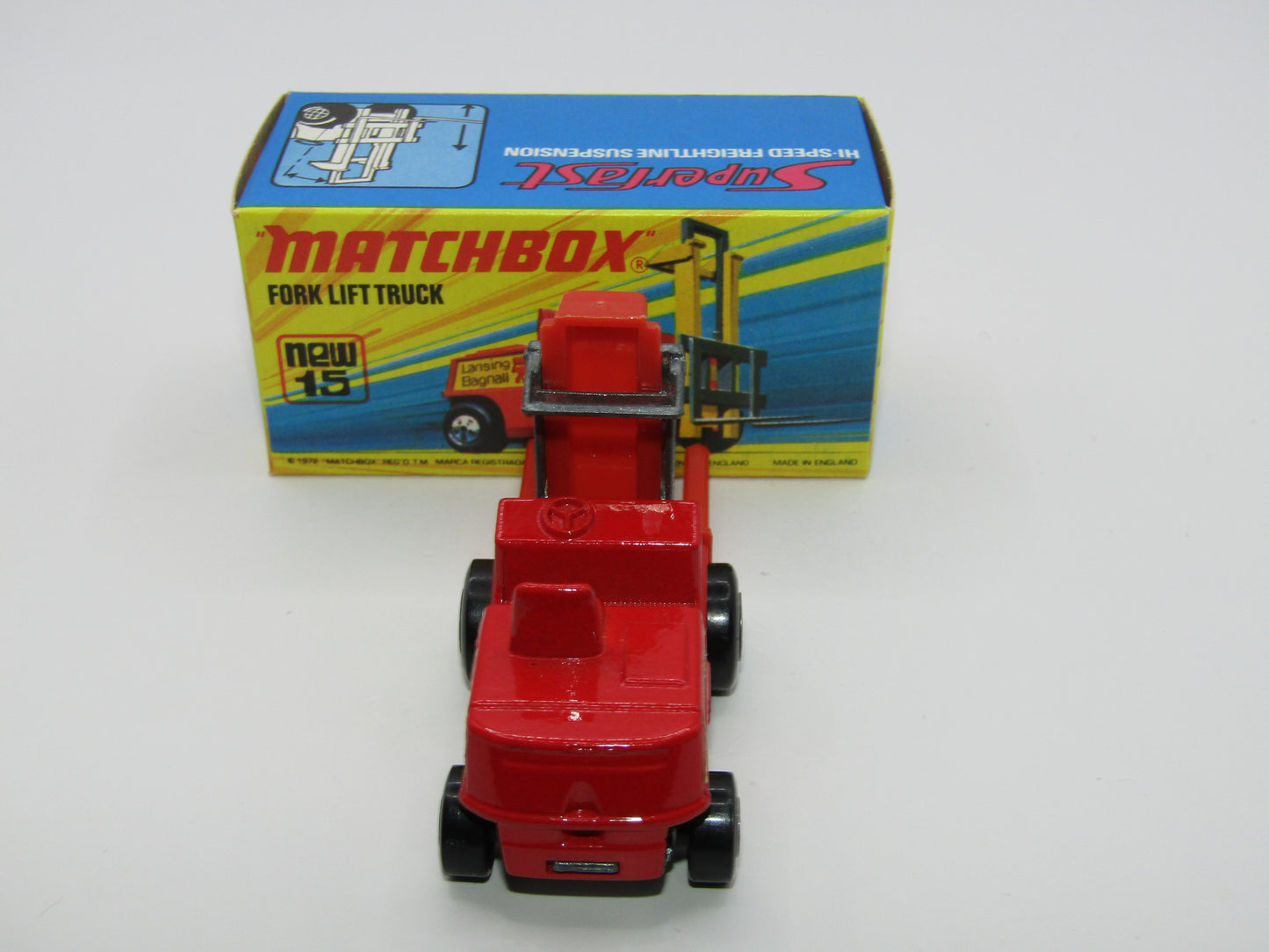 Matchbox Superfast 15B Fork Lift Truck Red LONG RED Forks Unpainted base