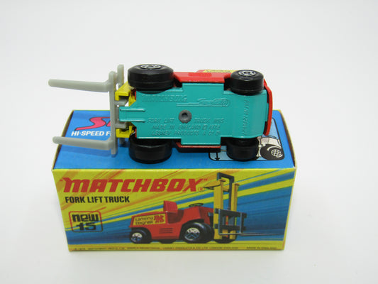 Matchbox Superfast 15B Fork Lift Truck Red SEA GREEN Base