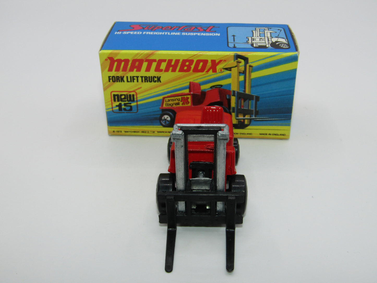 Matchbox Superfast 15B Fork Lift Truck Red BLACK Forks, Unpainted Base