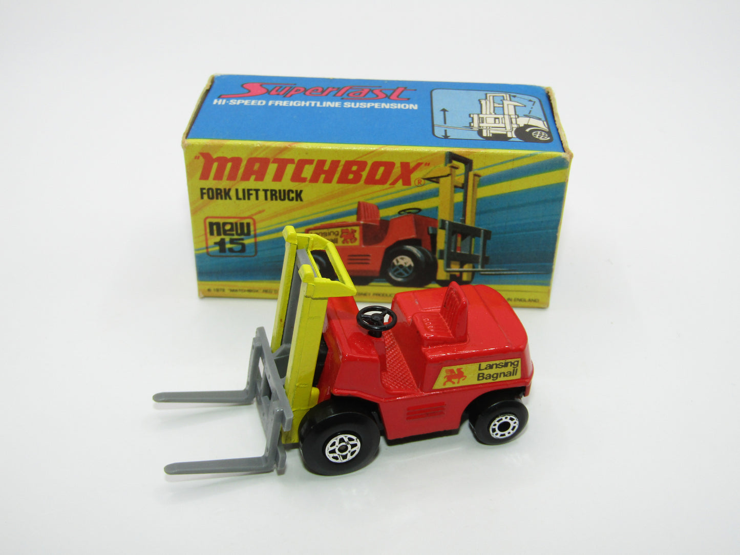Matchbox Superfast 15B Fork Lift Truck Spriro Front, DOT DASH Rear Wheels