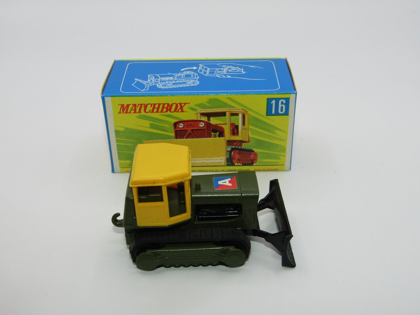 Matchbox Superfast 16A Case Tractor Olive Yellow Roof G Box