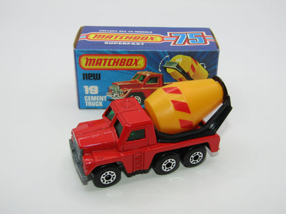 Matchbox Superfast No 19C Cement Truck 4 RUNG LADDER - Box Matcher