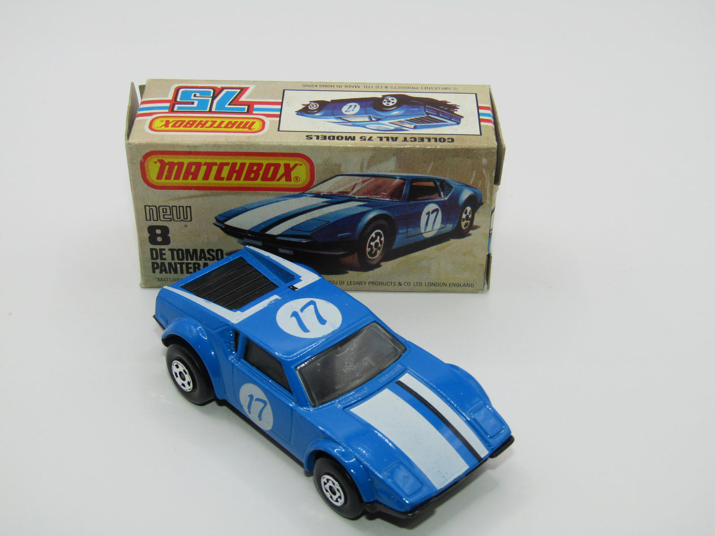 Matchbox Superfast No 8D De Tomaso Pantera, GLOSS BLACK BASE, USA Picture Box